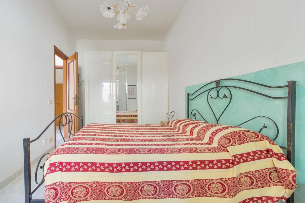 Il Bacio Del Sole By Barbarhouse Apartment Vieste Bagian luar foto