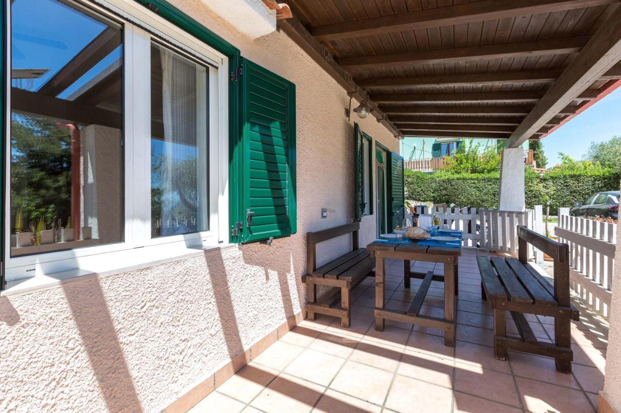 Il Bacio Del Sole By Barbarhouse Apartment Vieste Bagian luar foto