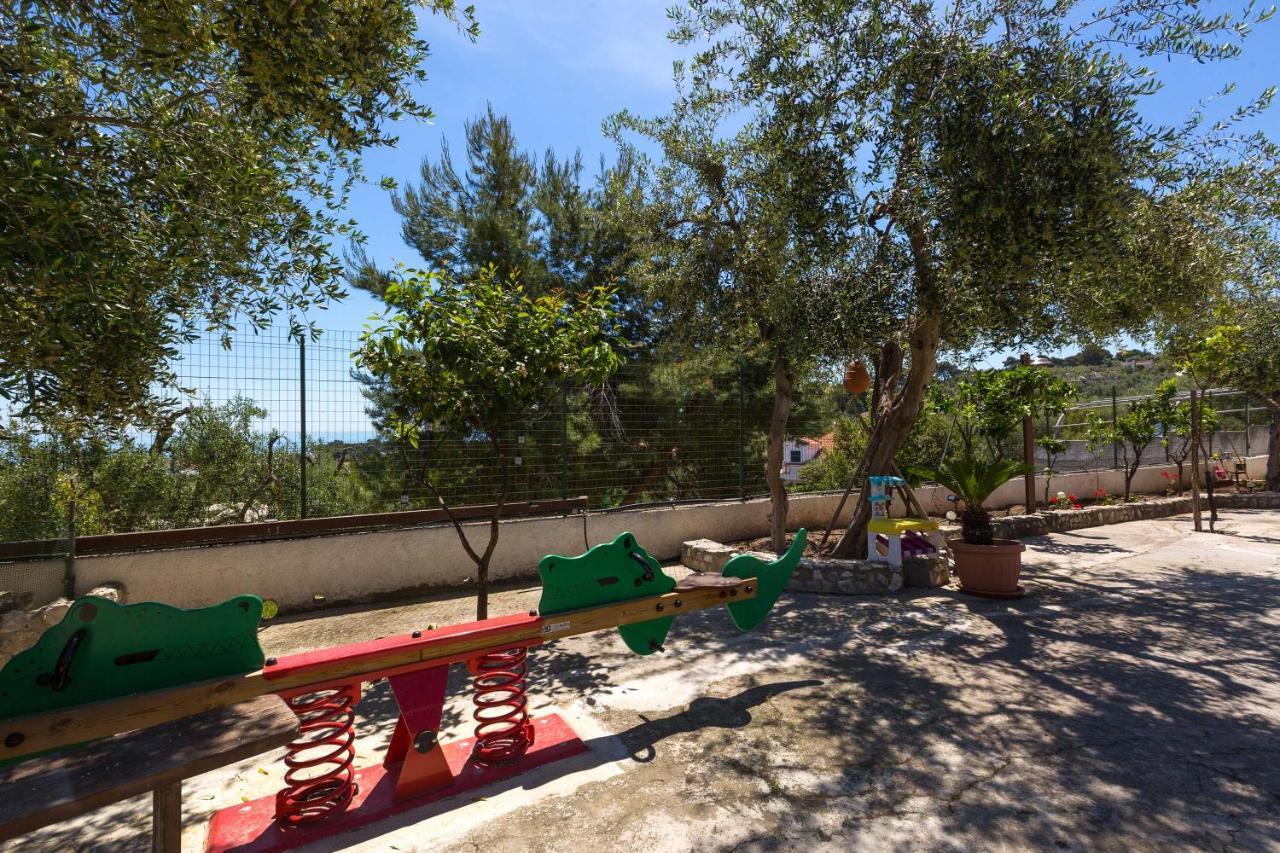 Il Bacio Del Sole By Barbarhouse Apartment Vieste Bagian luar foto